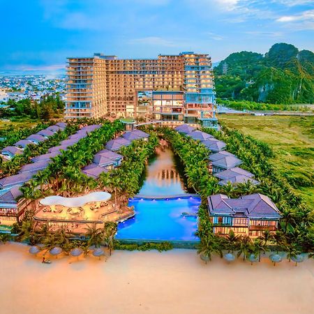 Koi Resort & Residence Danang Exterior photo