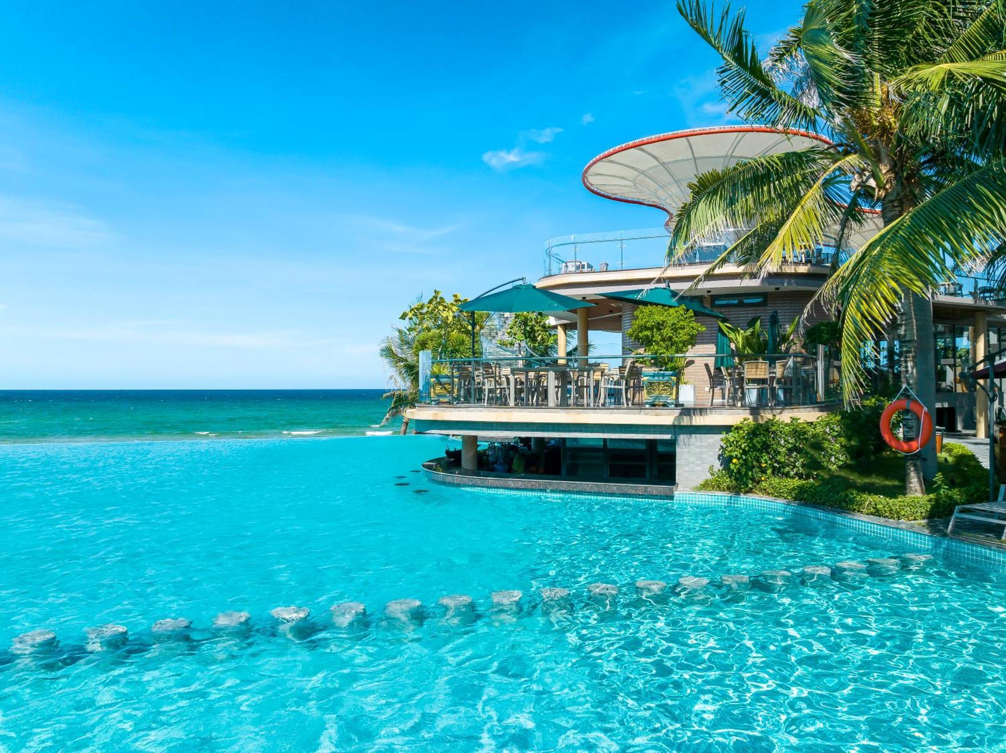 Koi Resort & Residence Danang Exterior photo