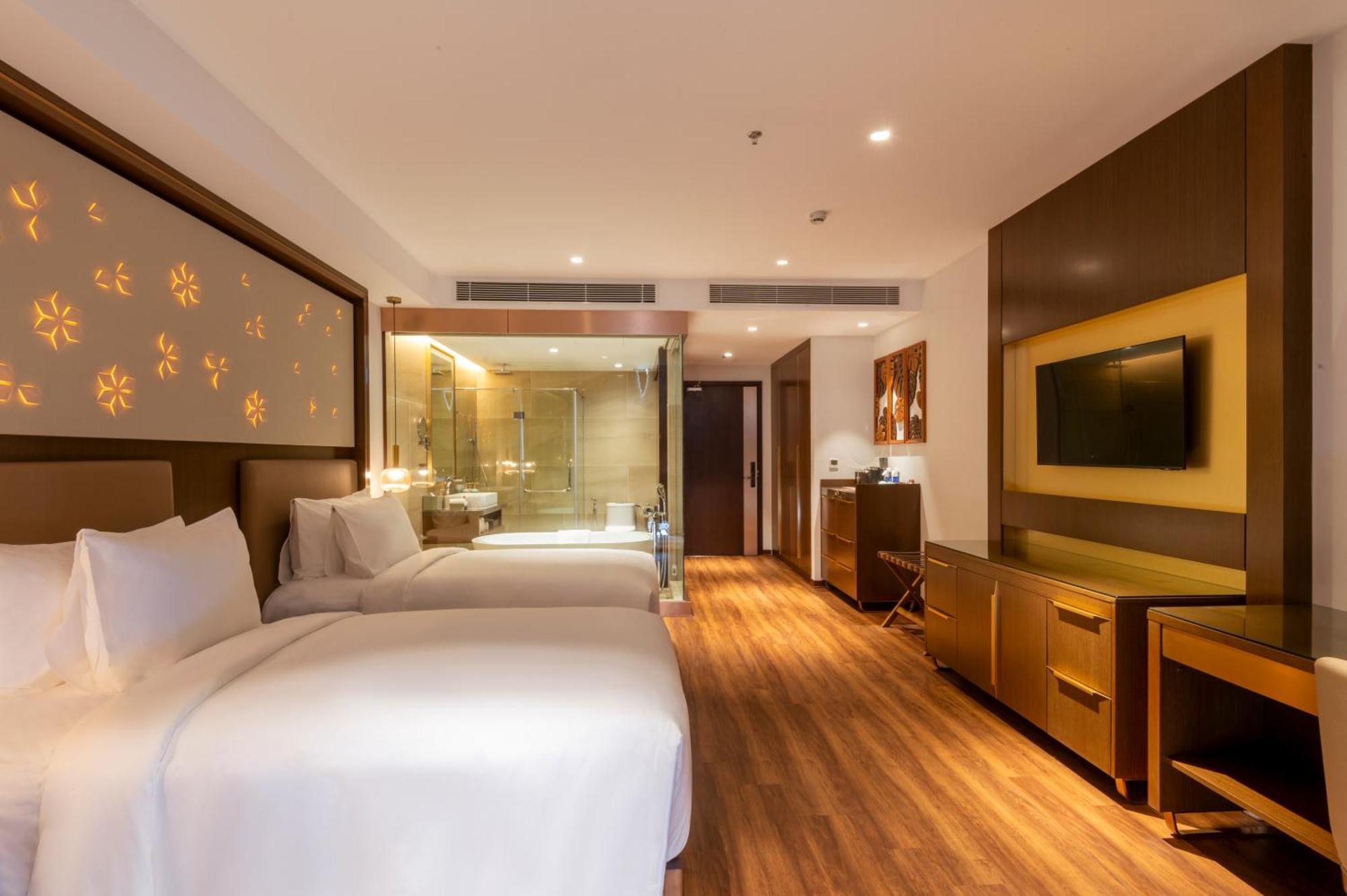 Koi Resort & Residence Danang Exterior photo